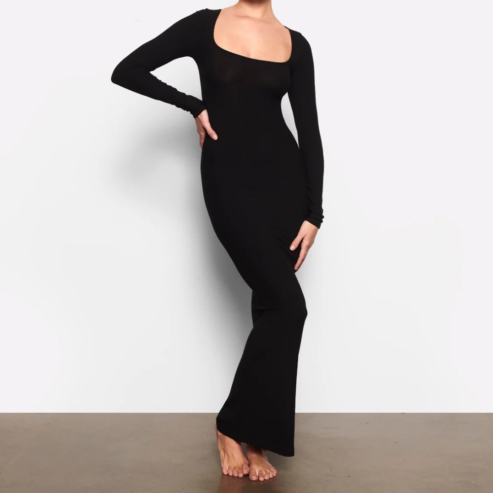 SKIMS Soft Lounge Long Sleeve Dress black medium